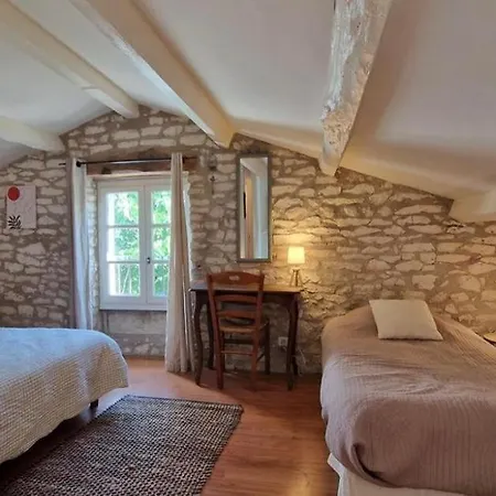 Les Pierrettes * Mailhoc